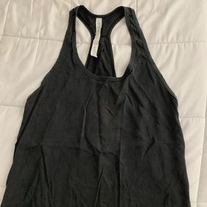 Lululemon workout top